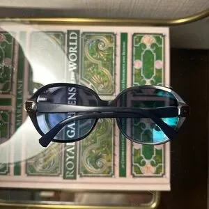 CHANEL Blue Acetate Frame Gradient Tint Oversized Sunglasses Chanel Blue Acetate Frame Gradient Tint Oversized Sunglasses  main image 4